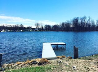 2796 Kayce Ln, Casnovia, MI 49318