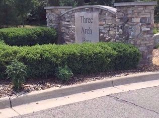85 S Arch Bay Dr, Ann Arbor, MI