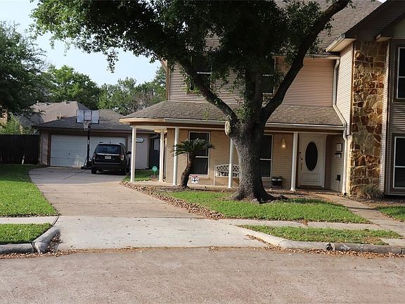 2nd image of 4706 Ironwood Dr