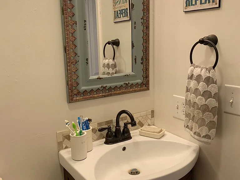 16460 Harmony Ln — Photo 30