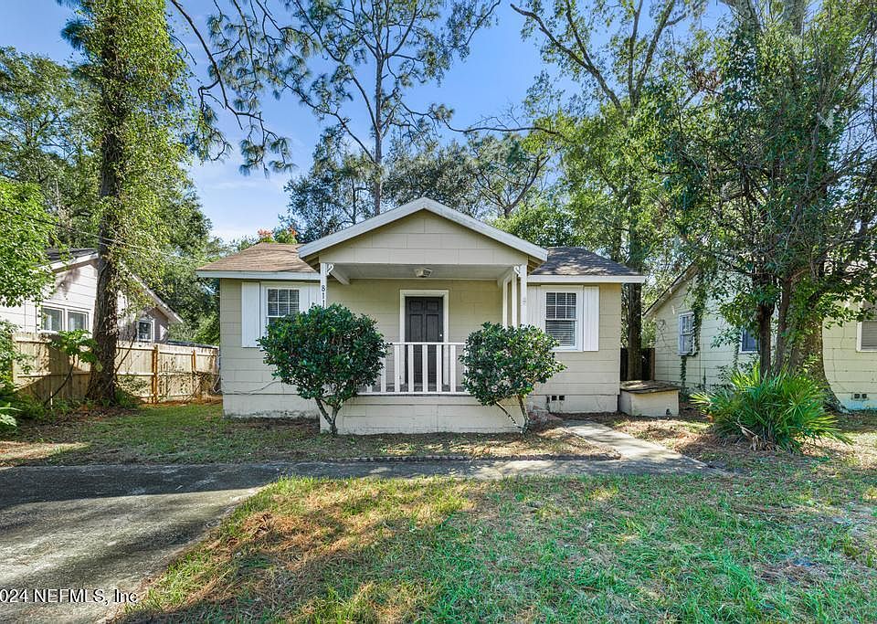 1st image of 8118 BUTTERCUP Street