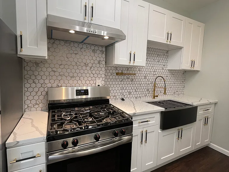 298 New York Ave #2 — Photo 6