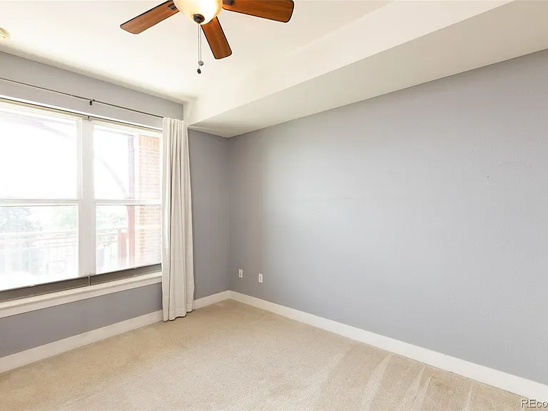 2240 N Clay St #505 — Photo 13