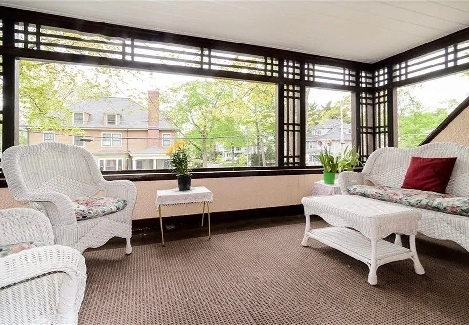 12 Leighton Rd #2