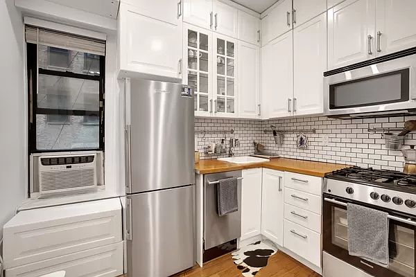 1st image of 622 W 114th St #B2