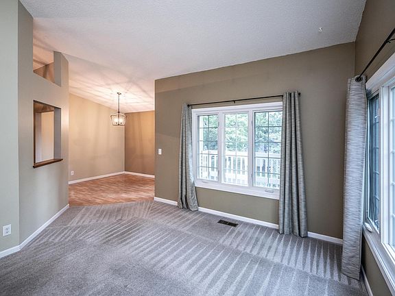 5th image of 3590 Blue Jay Way APT 201
