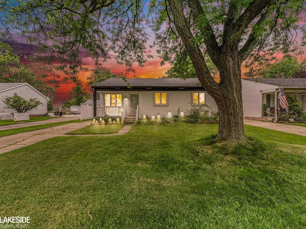 37239 Carpathia Blvd, Sterling Heights, MI 48310