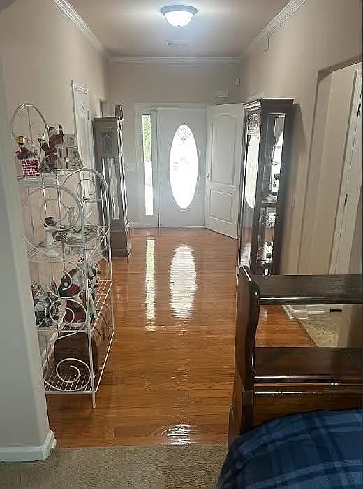 311 Crossroads Dr photo 1
