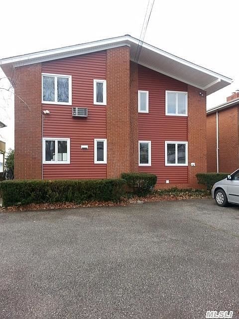 1st image of 41 Sintsink Dr W #B