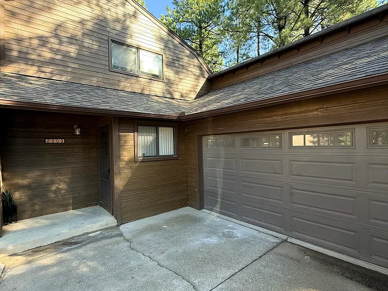 2803 N Carefree Cir — Photo 3