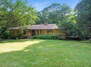 107 Cliff Rd, Port Jefferson, NY 11777