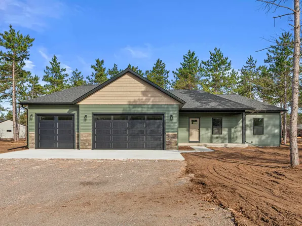 290 Timberline Ct, Nekoosa, WI 54457