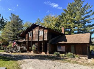 13310 Auburn Rd, Chardon, OH 44024