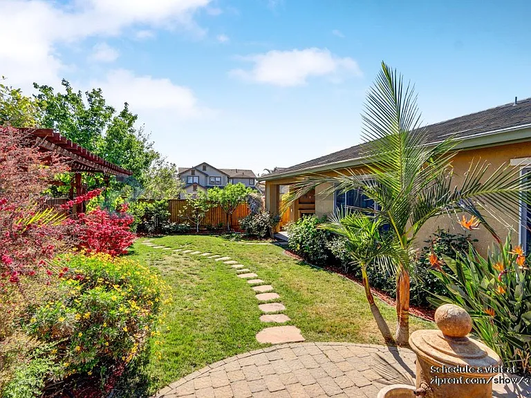 5617 Monaghan Way — Photo 18