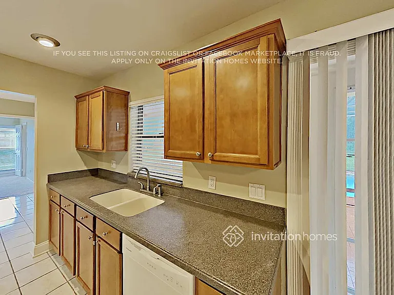 11364 Fairfield Ct — Photo 5
