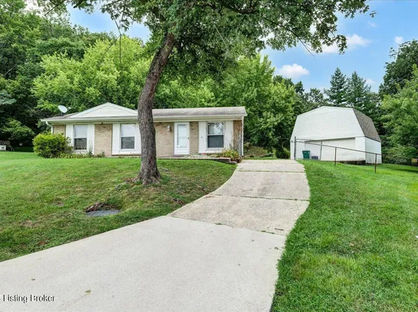 8213 Candelabrum Pl, Louisville, KY 40214