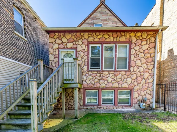 3014 S Kolin Ave, Chicago, IL 60623