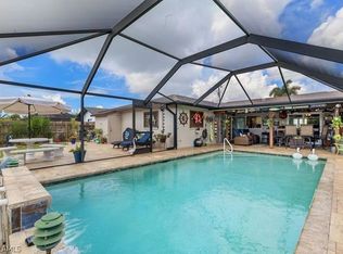 3517 SE 4th Pl, Cape Coral, FL 33904