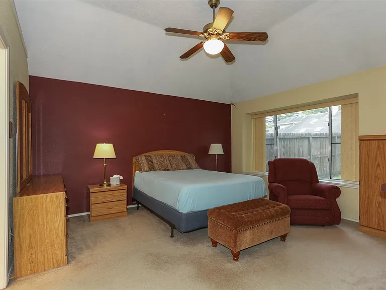 16410 Salinas Ln — Photo 16