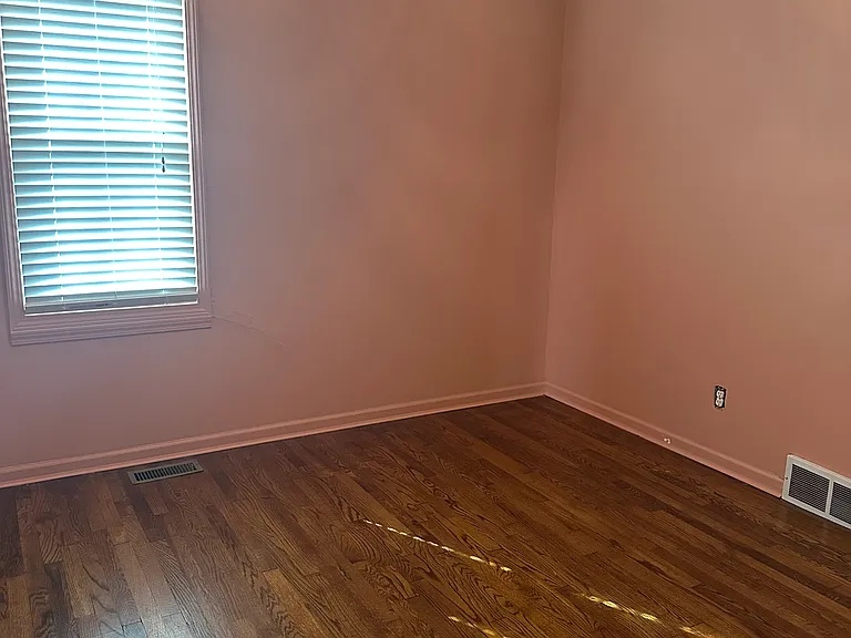 First floor back bedroom
