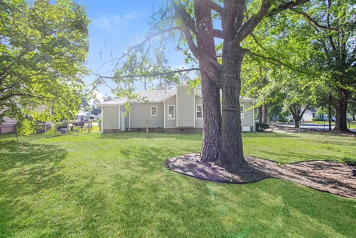 148 Pear Tree Cir — Photo 10