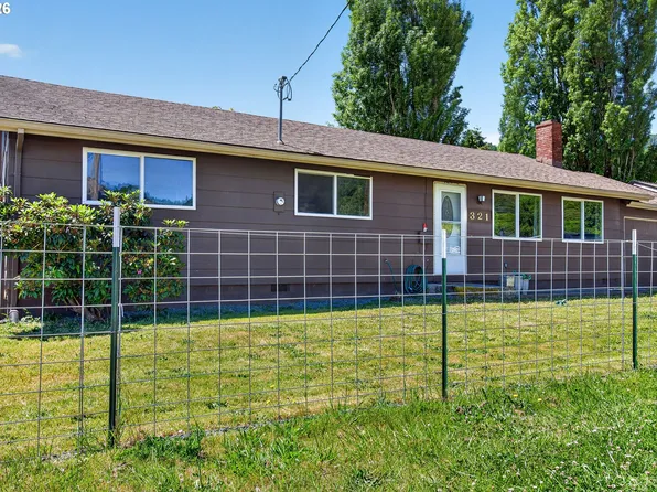321 W Date St, Powers, OR 97466