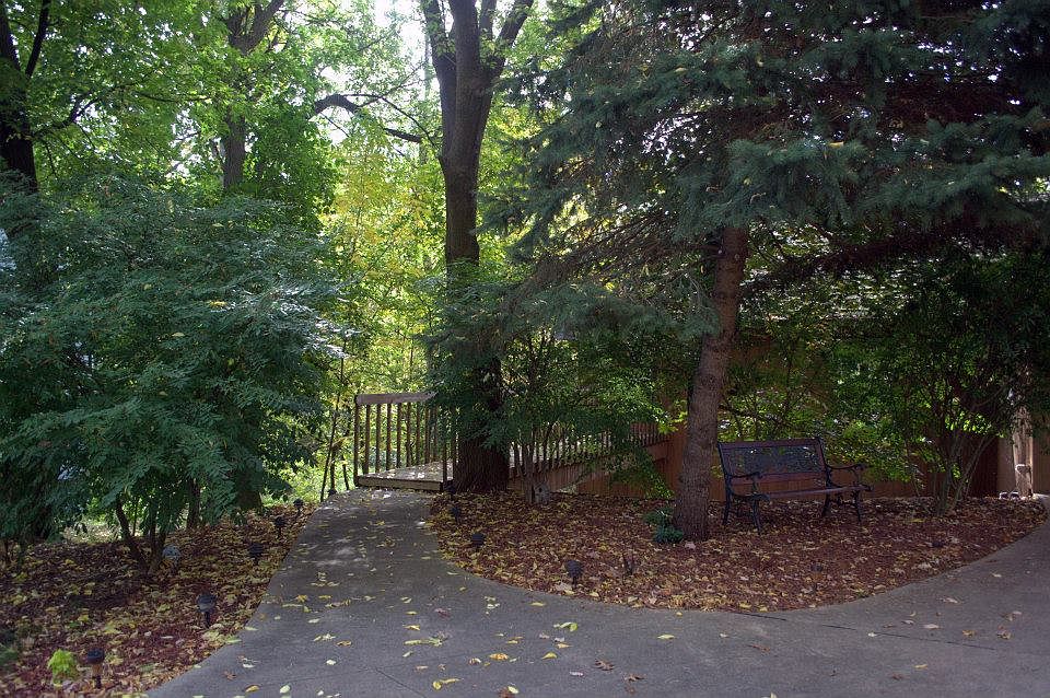 2nd image of 2627 Sumac Pl