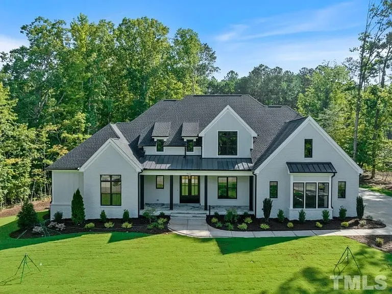 Elegant Home in Raleigh, NC