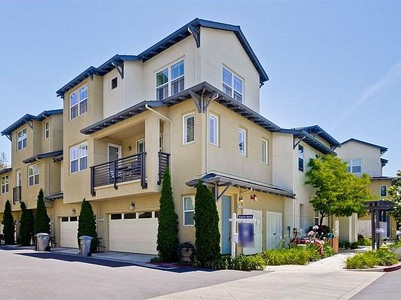3rd image of 2162 Klassen Way