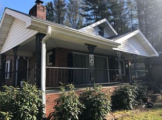 990 McKinney Cove Rd, Bakersville, NC 28705