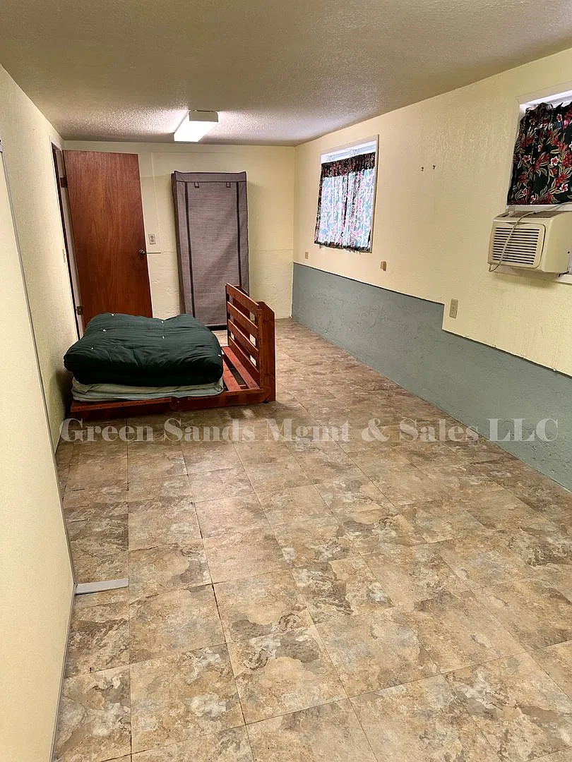1-Bedroom Unit In Downtown Hilo — Photo 4