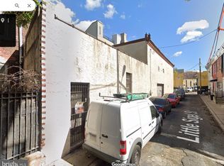 1823 S 5th St #1, Philadelphia, PA
