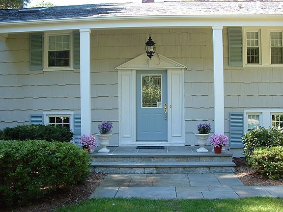 Center Front of House