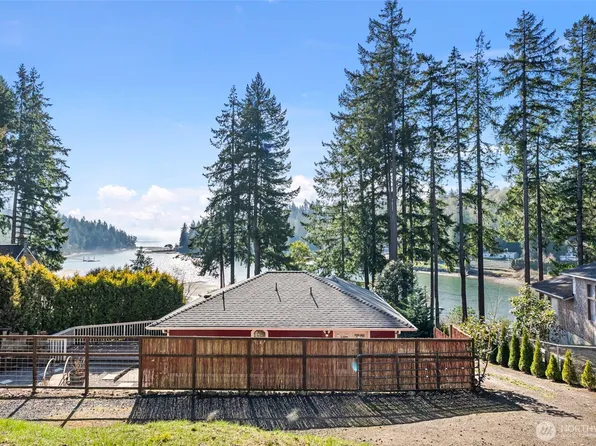 9710 Cramer Road NW, Gig Harbor, WA 98329