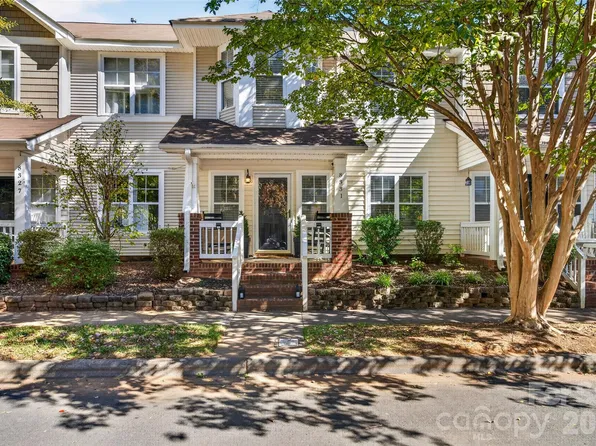 8331 Brickle Ln, Huntersville, NC 28078
