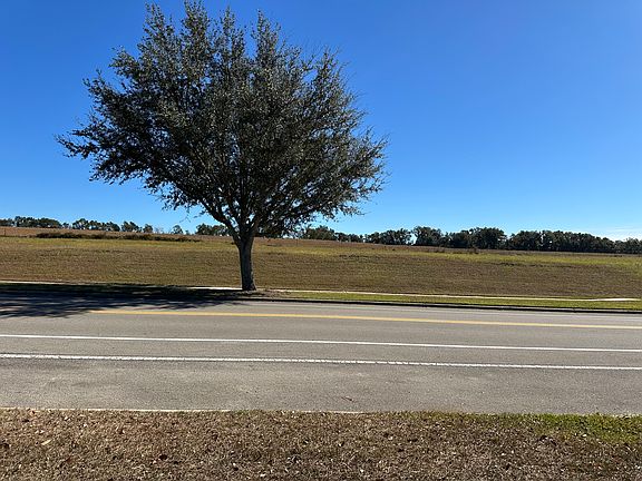 For Rent: $2,490 (3 beds, 2 baths, 1,400 Square Feet)