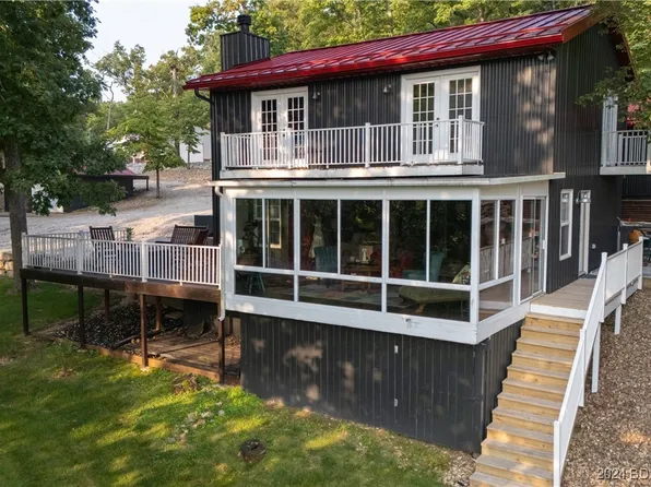 449 Hickory Grove Dr, Linn Creek, MO 65052