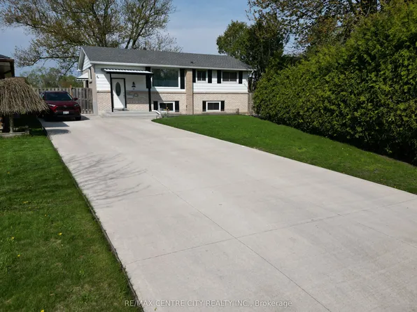 11 Kenwood Cres, London, ON N5Y 3W6