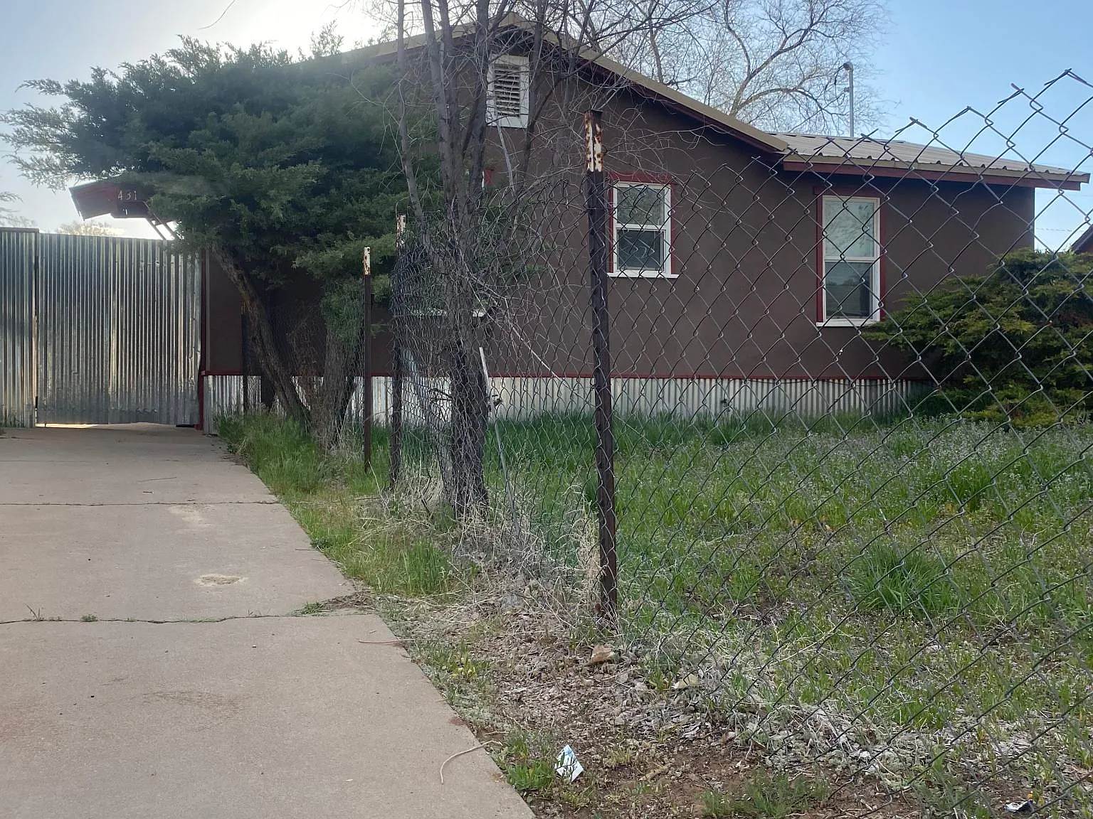 2 bed, 725 sqft, $1,200 — Photo 1