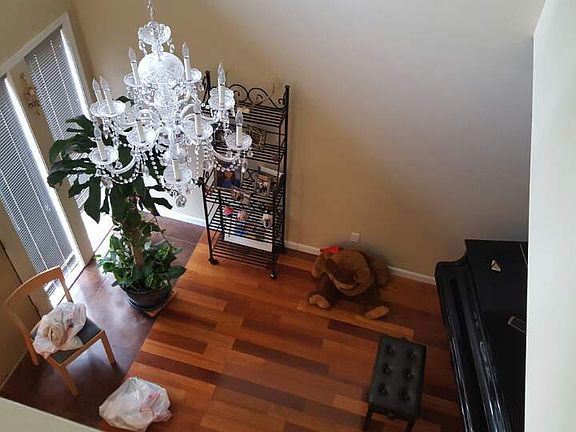 4th image of 21 Windsor Gate Dr. #21