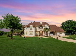 2707 Whispering Oaks Cv, Cedar Hill, TX 75104
