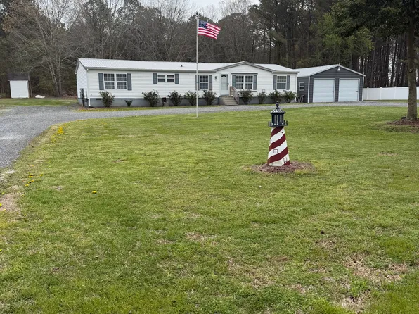 10041 Jerusalem Rd, Temperanceville, VA 23442