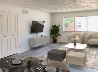 Creekwood Apartments, Holt, MI 48842