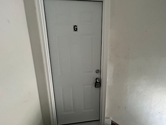 3rd image of 3600 Park Crest Dr #G
