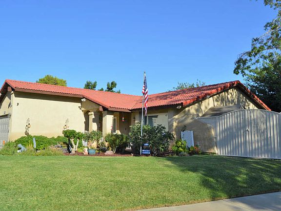 3rd image of 1307 E Avenue J12