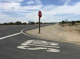 248 E On Hwy #138, Llano, CA 93544