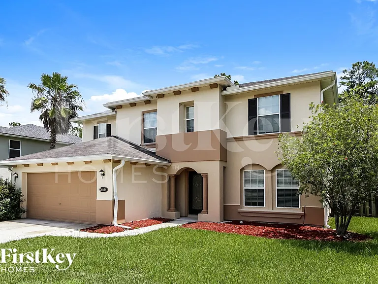 76164 Tideview Ln — Photo 2