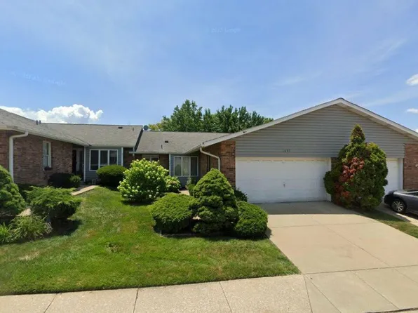 1630 Rosewall Dr, Saint Charles, MO 63303