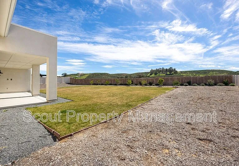 32195 Daybrook Ter — Photo 49