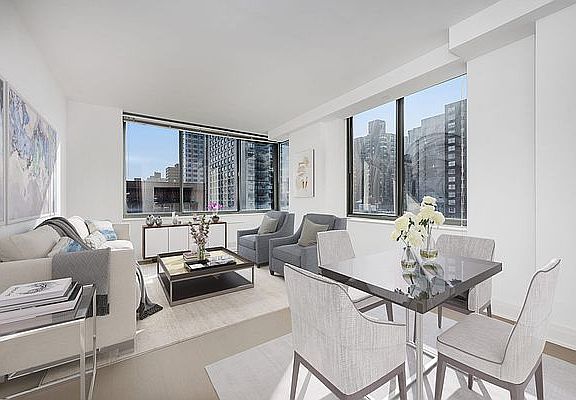 4th image of 222 E 34th St APT 1422